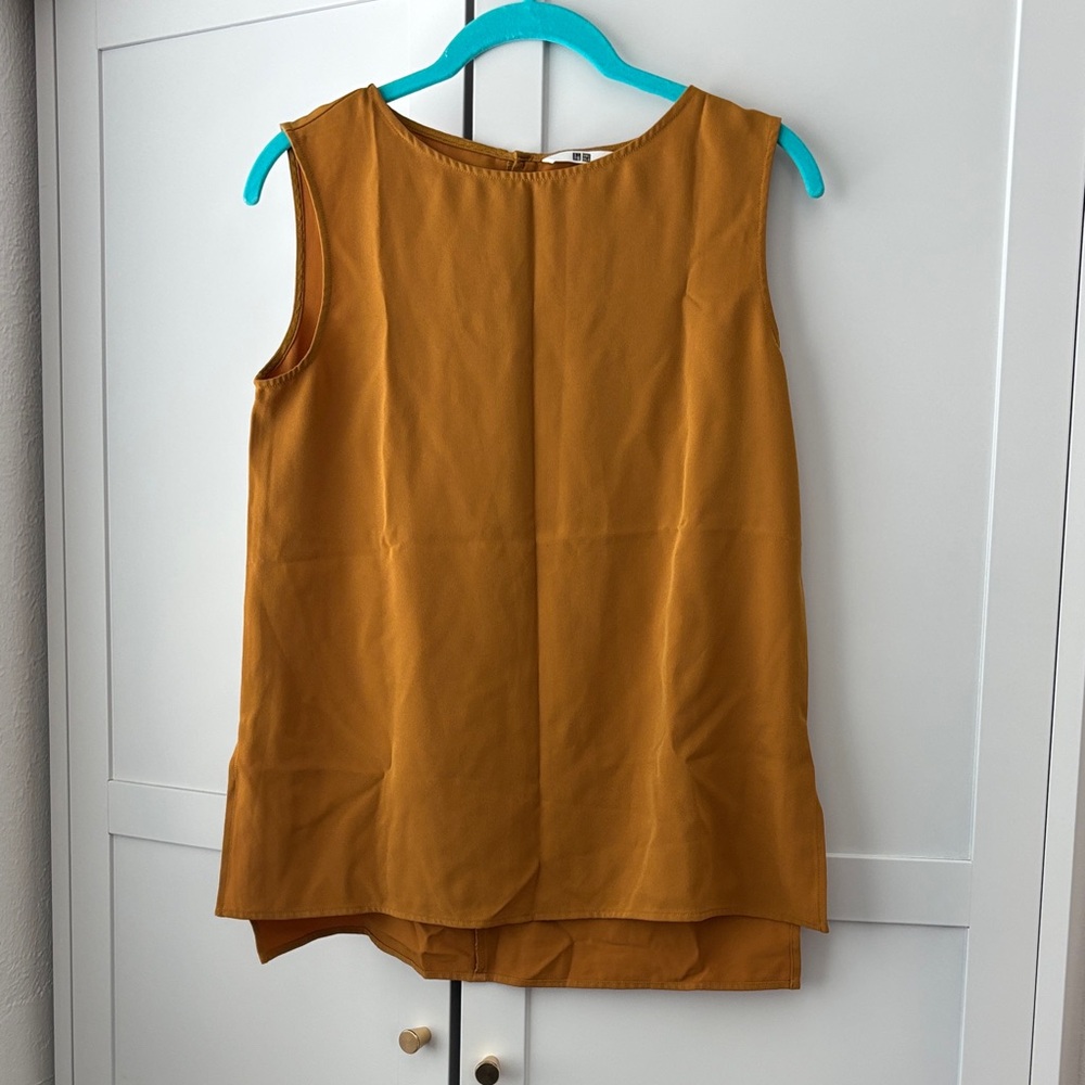 Uniqlo Mustard Layered Sleeveless Shell Top
